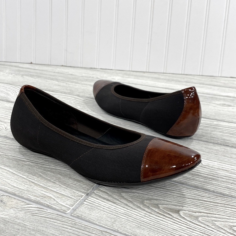 Donald J. Pliner Couture Brown Patent Cap Toe Flats - sz 7.5